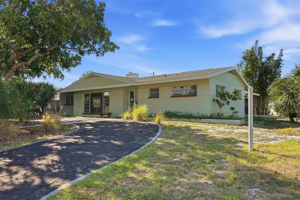 11570 60TH TERRACE
