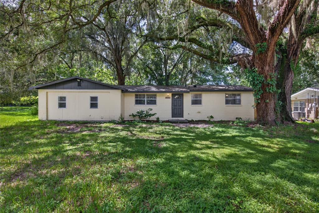 26356 ROLLING ACRES DRIVE BROOKSVILLE, FL 34602