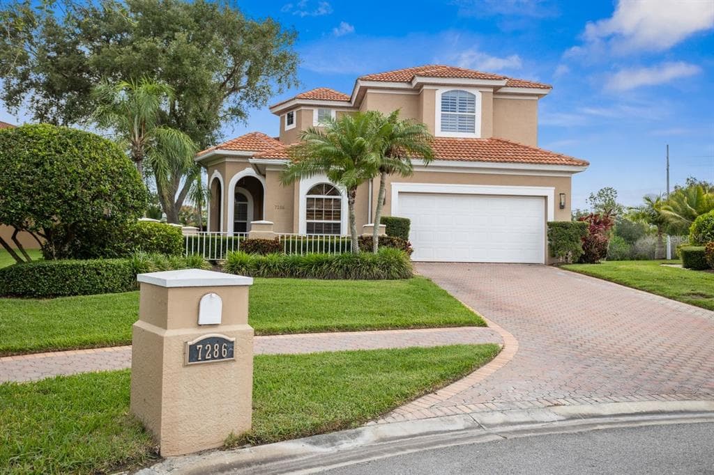 7286 MAIDENCANE COURT SEMINOLE, FL 33777
