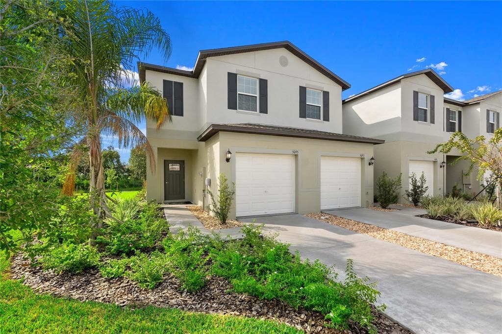 5095 CAPRI HARBOR DRIVE WIMAUMA, FL 33598