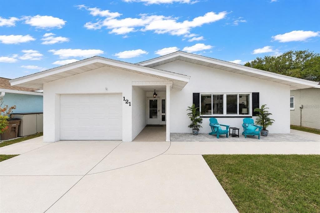 121 10TH AVE INDIAN ROCKS BEACH, FL 33785