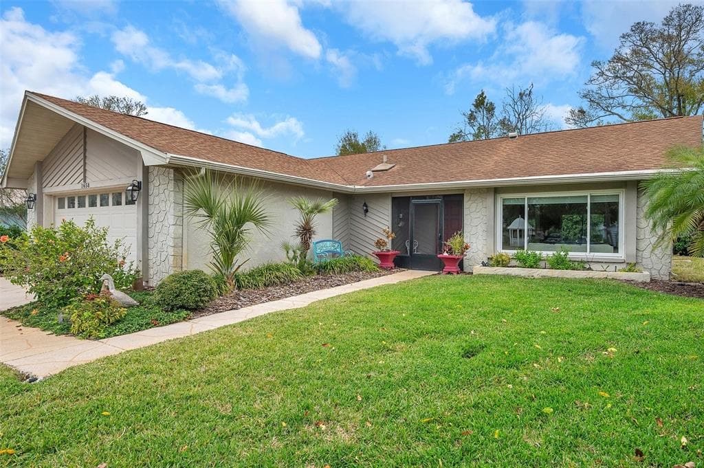 1658 MACDONNELL COURT