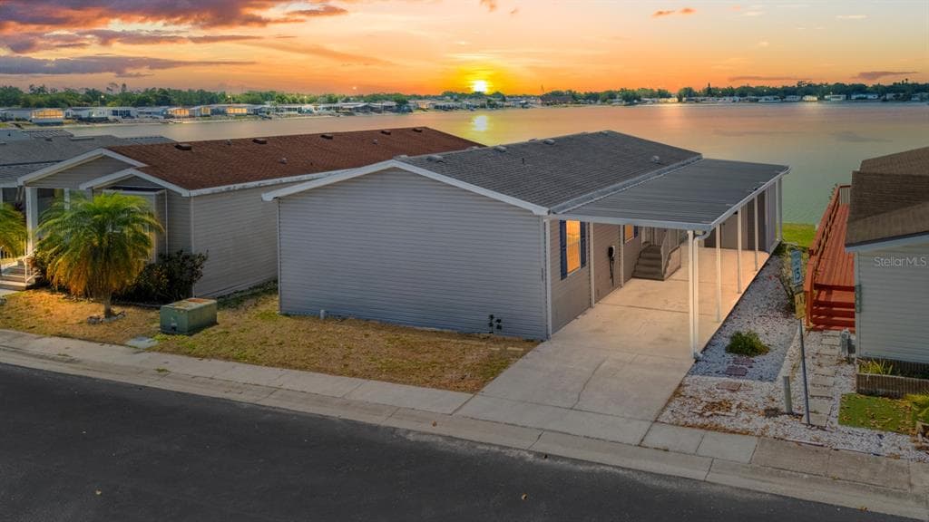 8536 FANTASIA PARK WAY RIVERVIEW, FL 33578