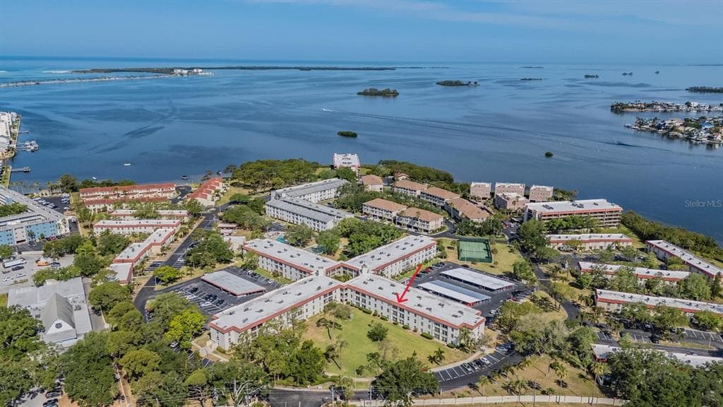 2700 BAYSHORE BOULEVARD UNIT 3205