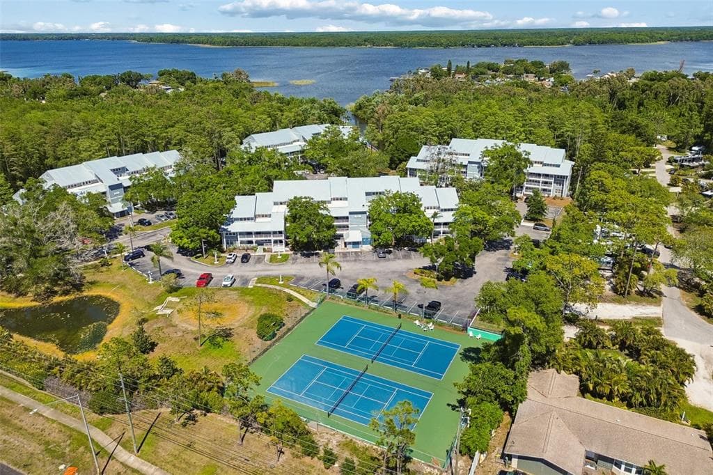 2599 DOLLY BAY DRIVE UNIT 302
