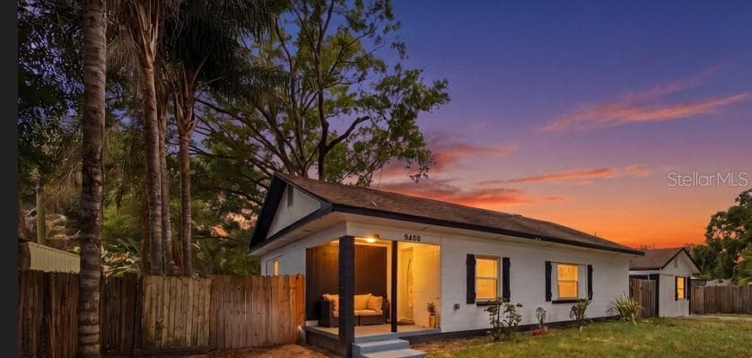 9408 N ORLEANS AVENUE TAMPA, FL 33612