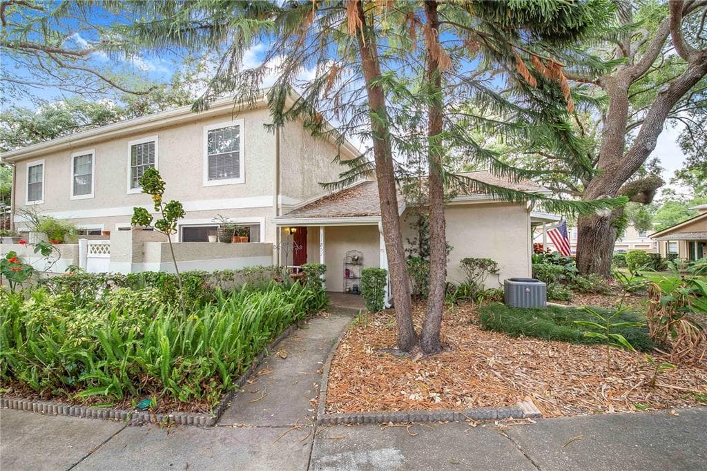11857 NORTHTRAIL AVENUE TEMPLE TERRACE, FL 33617