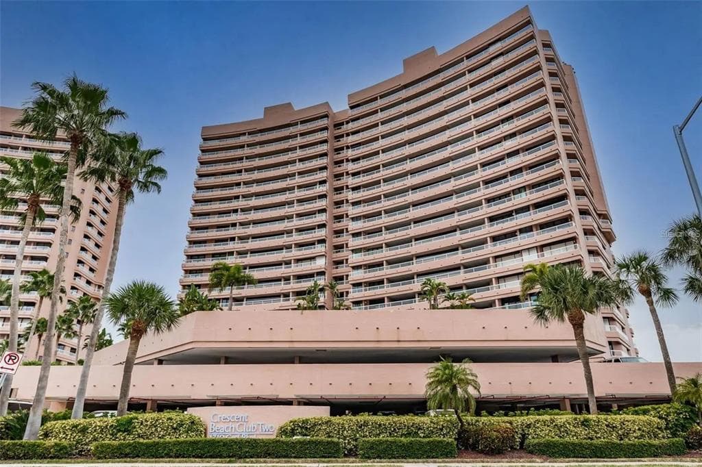 1310 GULF BOULEVARD UNIT 4D CLEARWATER BEACH, FL 33767