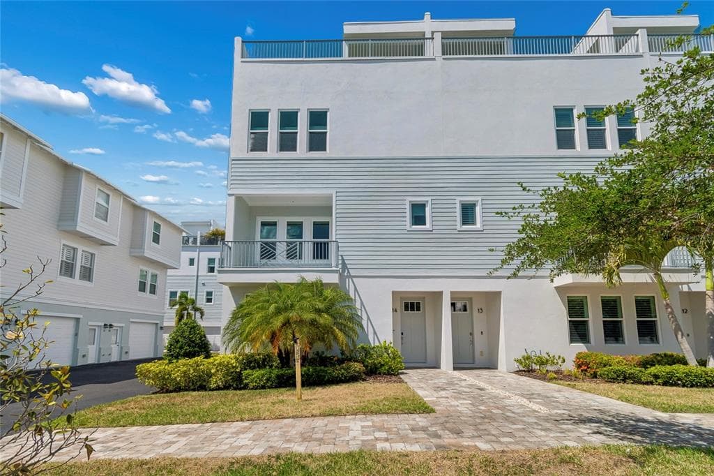 2442 W MISSISSIPPI AVENUE UNIT 14 TAMPA, FL 33629