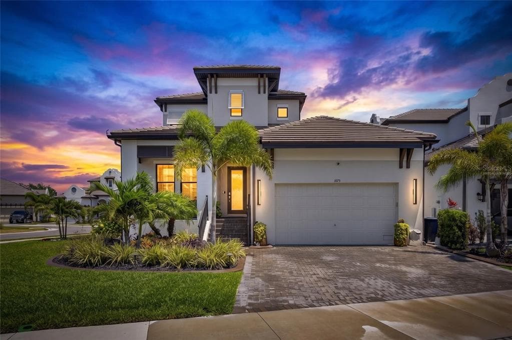 1075 SEAGRAPE DRIVE RUSKIN, FL 33570