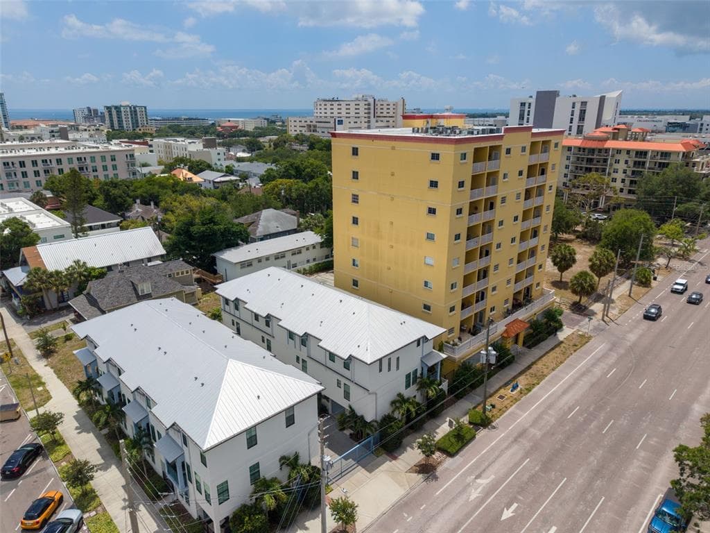 316 8TH STREET S UNIT 604 ST PETERSBURG, FL 33701
