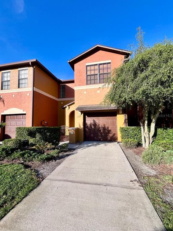 1039 BLACKWATER DRIVE UNIT 1039 WESLEY CHAPEL, FL 33543