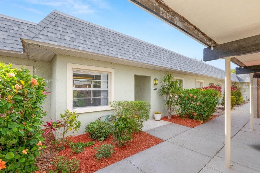 3254 TEESIDE DRIVE UNIT 2304 NEW PORT RICHEY, FL 34655