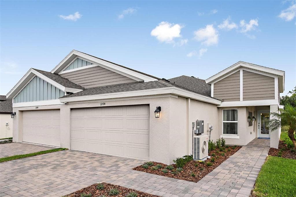 12581 OAK  HILL WAY PARRISH, FL 34219