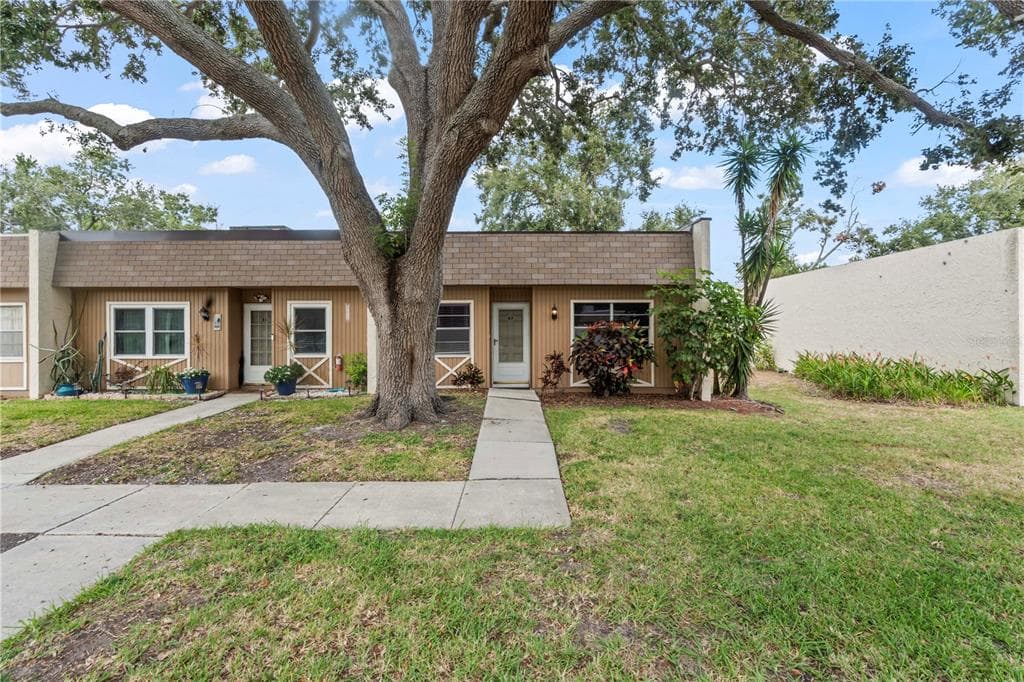 11511 113TH STREET UNIT 4F LARGO, FL 33778