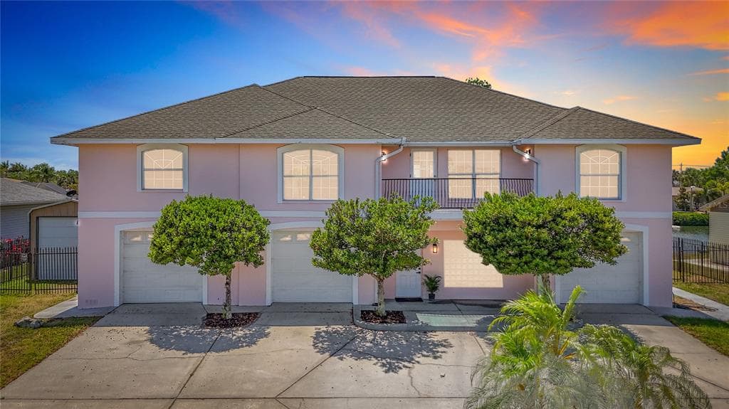 624 KINGSTON COURT APOLLO BEACH, FL 33572