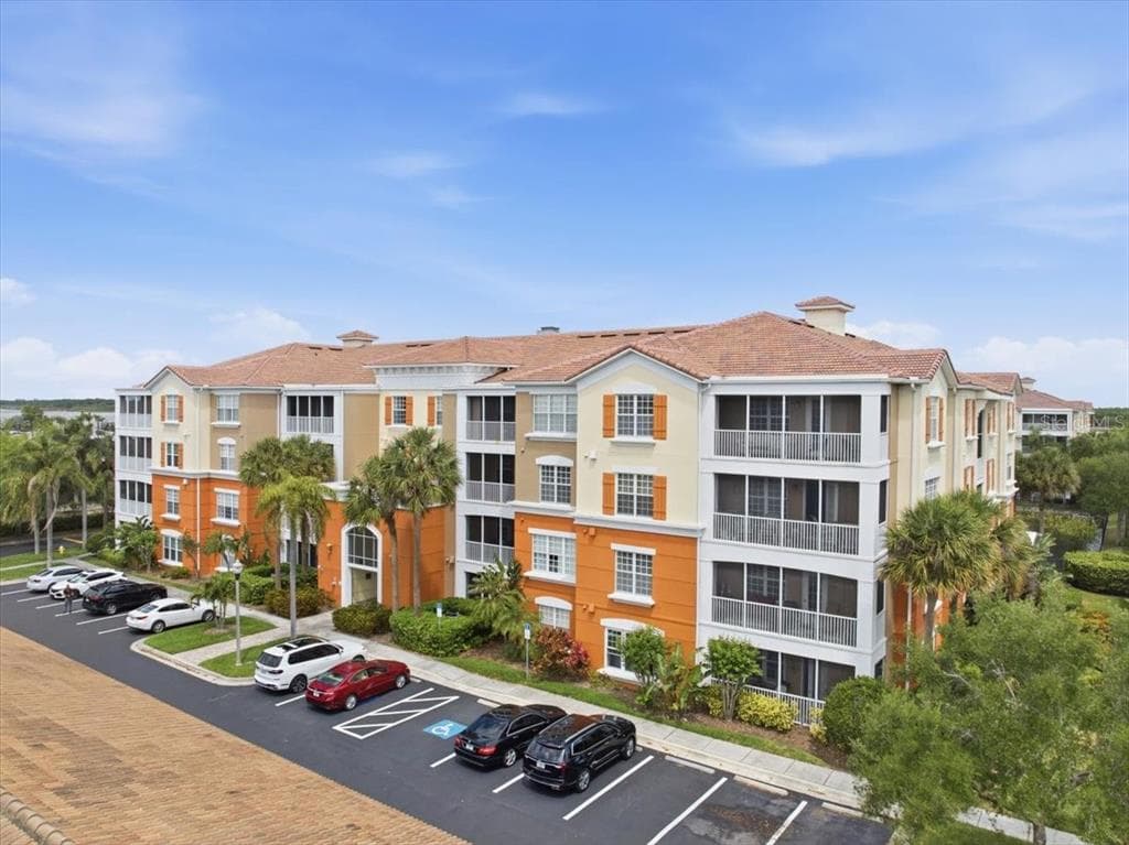 7903 SEMINOLE BOULEVARD UNIT 2305 SEMINOLE, FL 33772