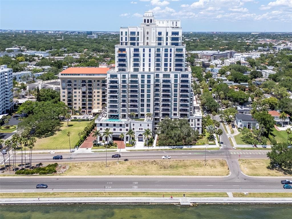 2103 BAYSHORE BOULEVARD UNIT 602