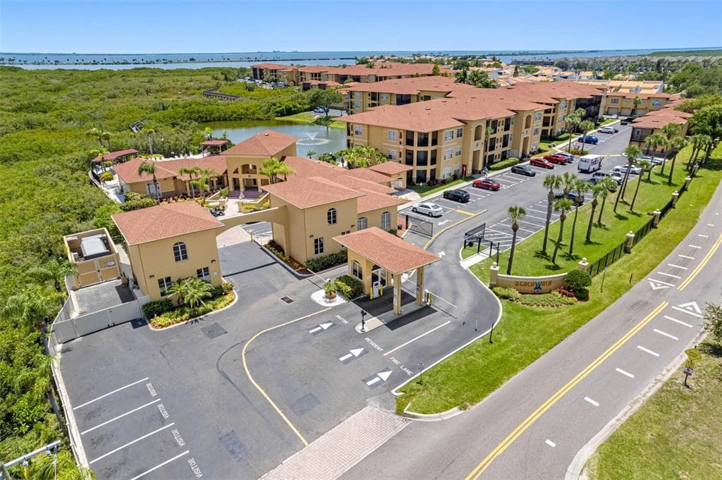4333 BAYSIDE VILLAGE DRIVE UNIT 102 TAMPA, FL 33615
