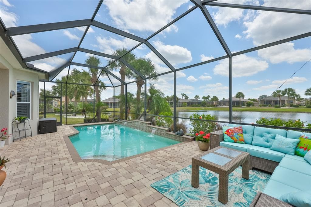 829 REGAL MANOR WAY SUN CITY CENTER, FL 33573