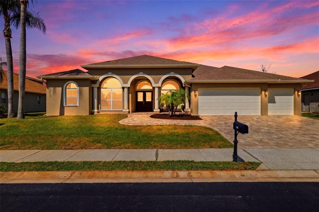 2120 FLAMEFLOWER COURT