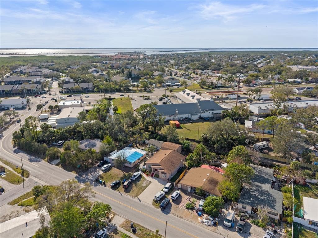 4704 TOWN N COUNTRY BOULEVARD TAMPA, FL 33615