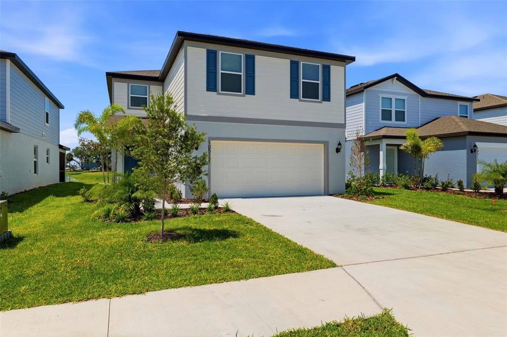 10517 HIDDEN BANKS GLEN PARRISH, FL 34219