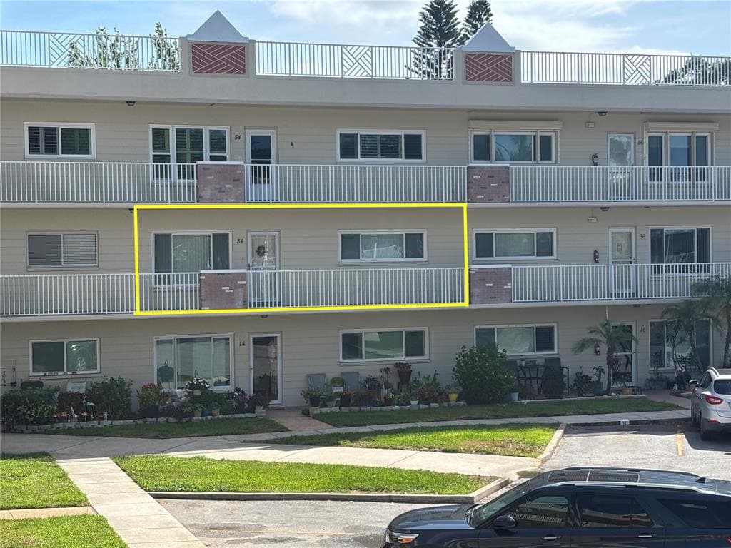 2262 SWEDISH DR. UNIT 34 CLEARWATER, FL 33763