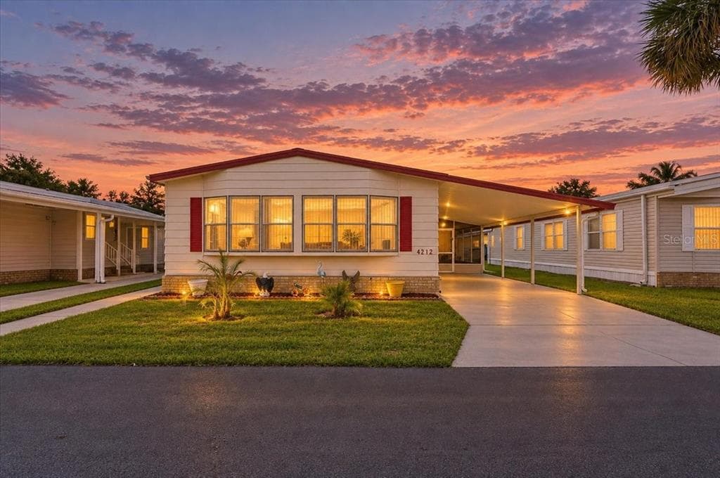 4212 CEDARWOOD STREET WINTER HAVEN, FL 33880