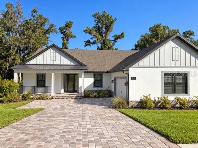 6757 SUMMIT VIEW DRIVE BROOKSVILLE, FL 34601