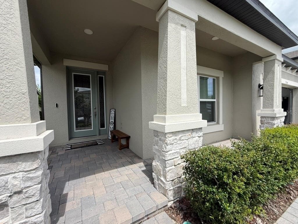 7749 BRONZE OAK DRIVE WESLEY CHAPEL, FL 33545