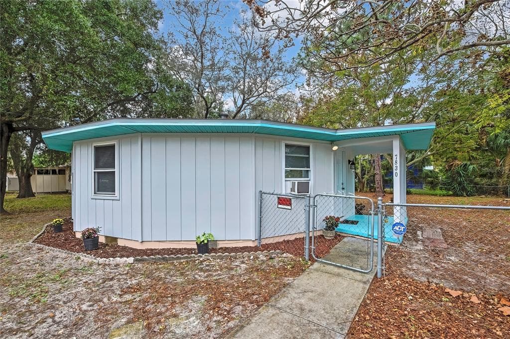 7830 BUTLER AVENUE HUDSON, FL 34667
