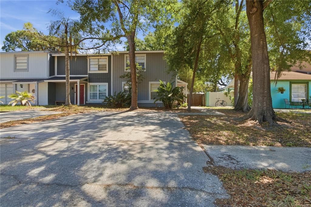 14113 VILLAGE TERRACE DRIVE TAMPA, FL 33624