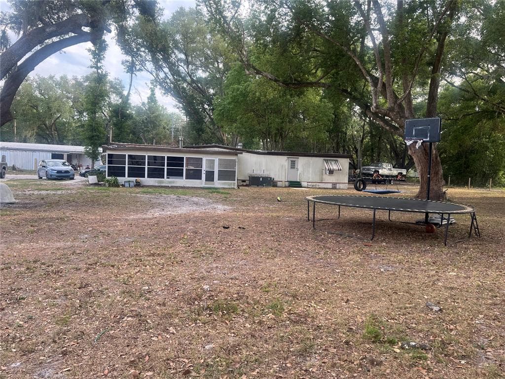 4021 LOWELL LANE ZEPHYRHILLS, FL 33541