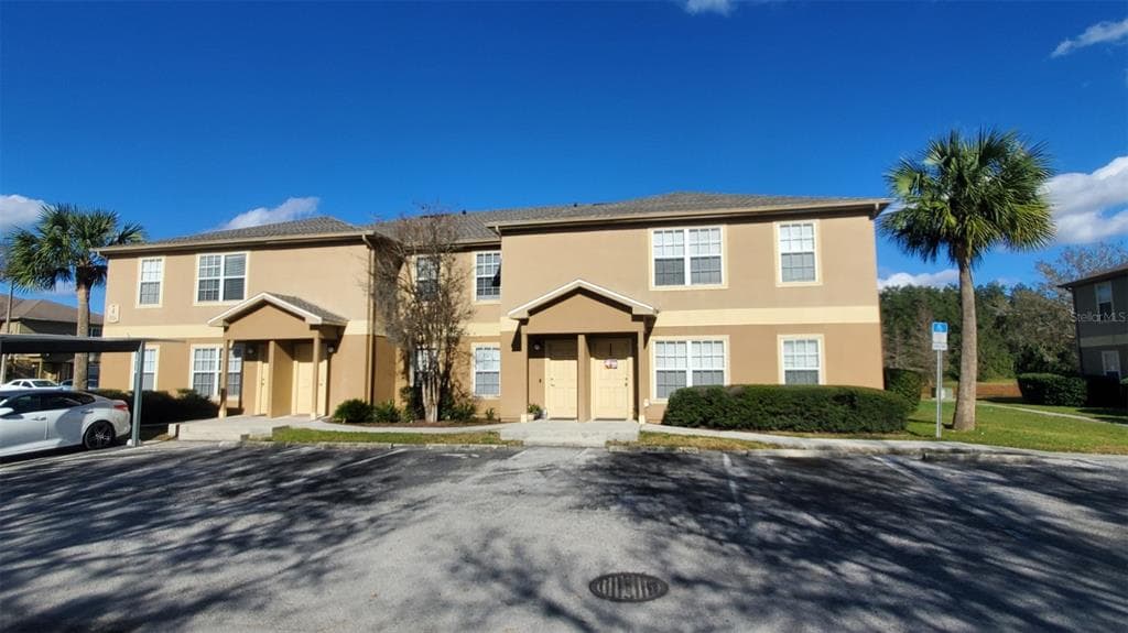 5914 WILLOW RIDGE DRIVE UNIT 101 ZEPHYRHILLS, FL 33541