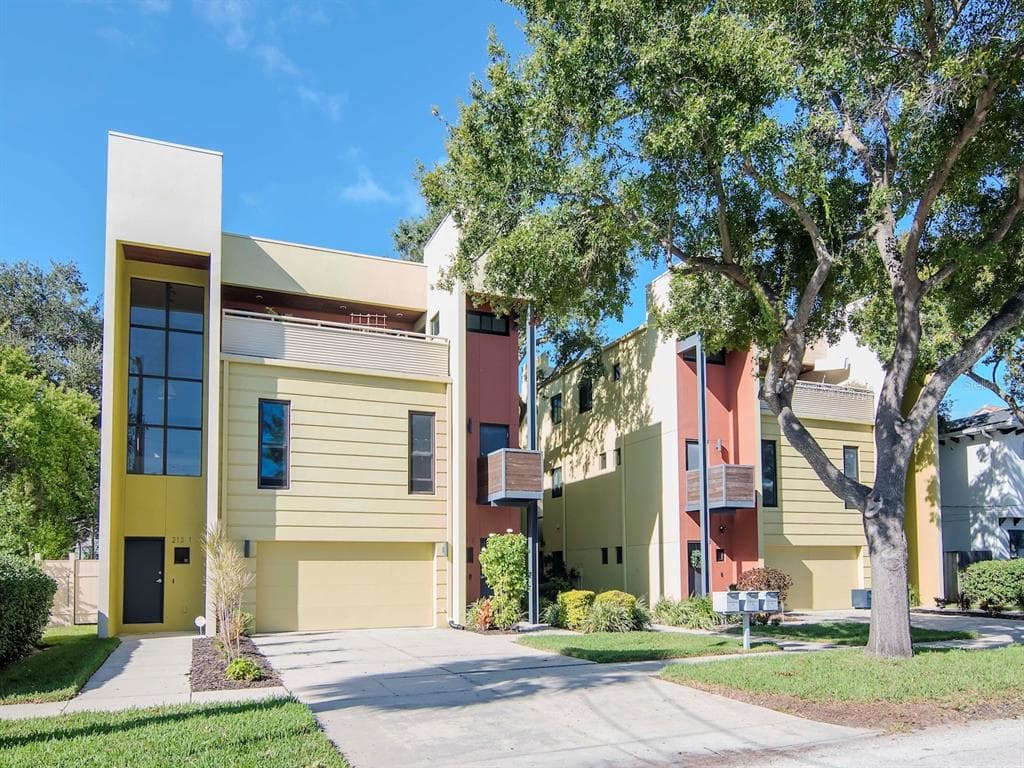 213 S MOODY AVENUE UNIT 1 TAMPA, FL 33609