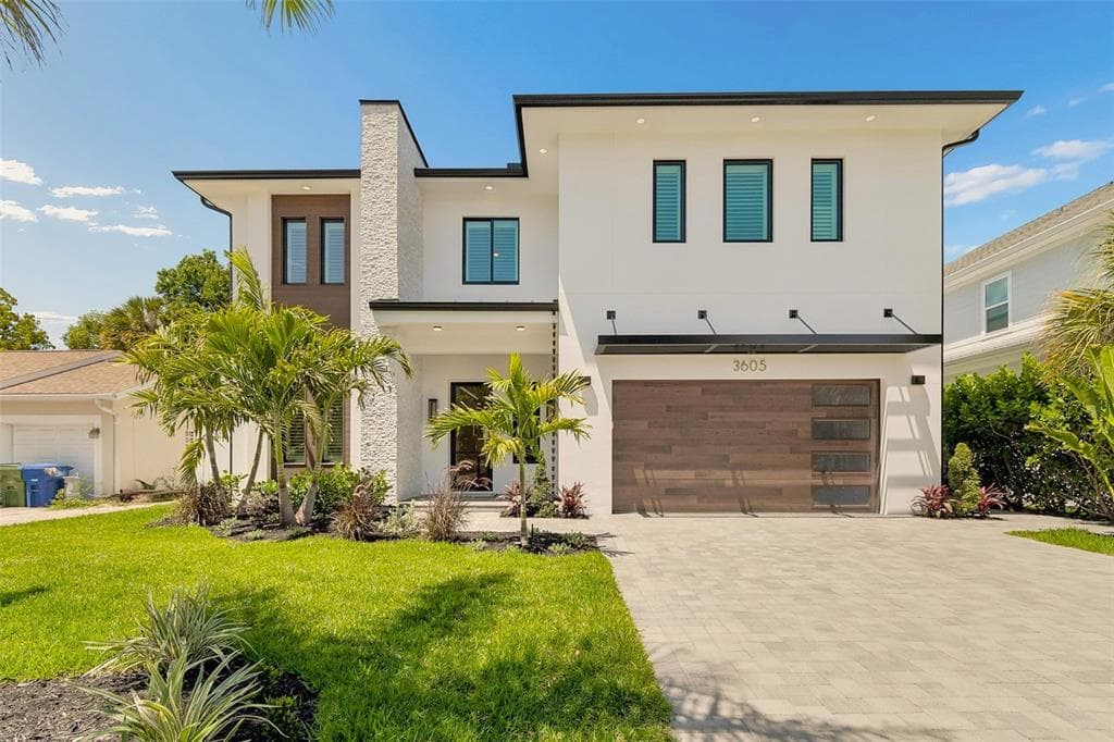 3605 W KENSINGTON AVENUE TAMPA, FL 33629