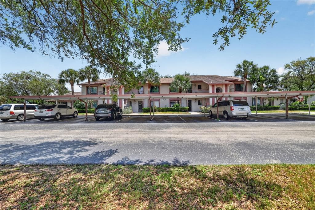 731 83RD AVENUE N UNIT 105