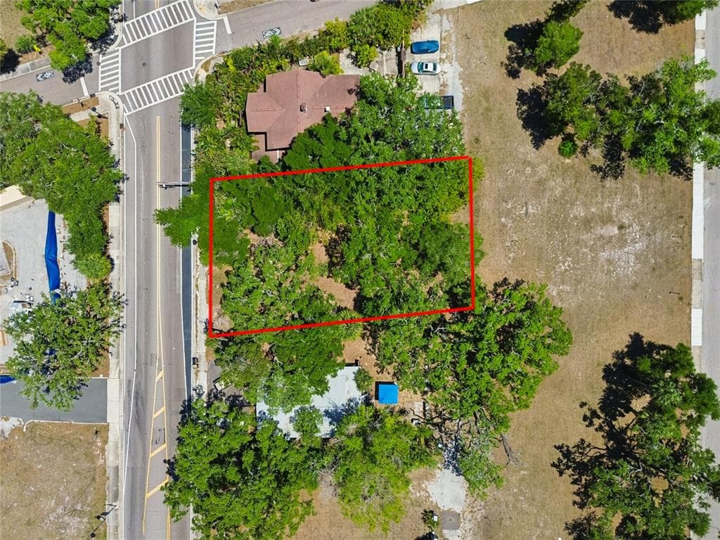 809 N FORT HARRISON AVENUE CLEARWATER, FL 33755