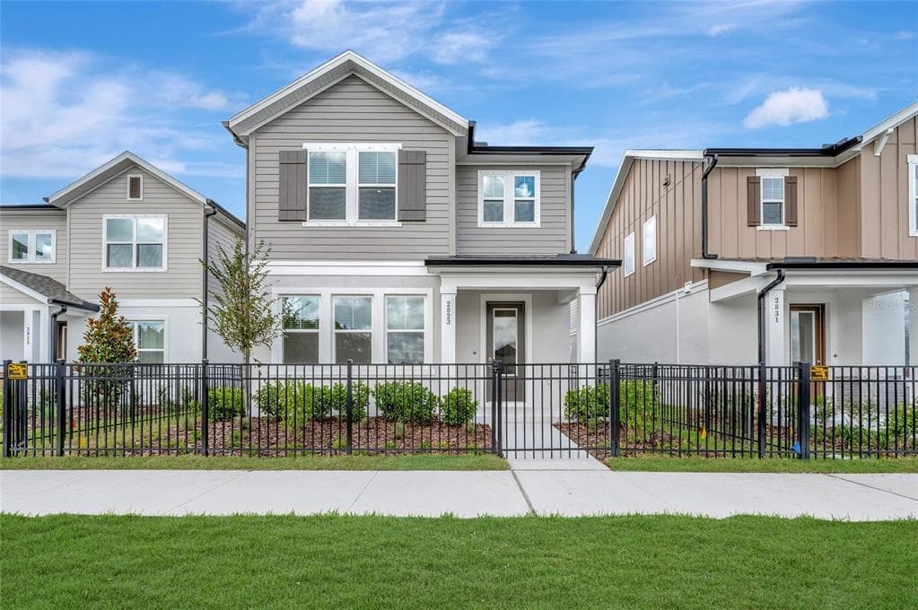 2823 CRIMSON CAP STREET ODESSA, FL 33556