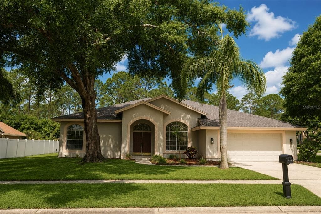 17316 HIALEAH DRIVE ODESSA, FL 33556
