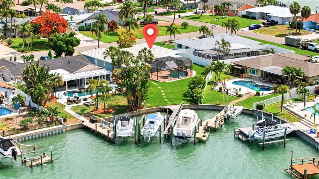 8008 13TH AVENUE S ST PETERSBURG, FL 33707