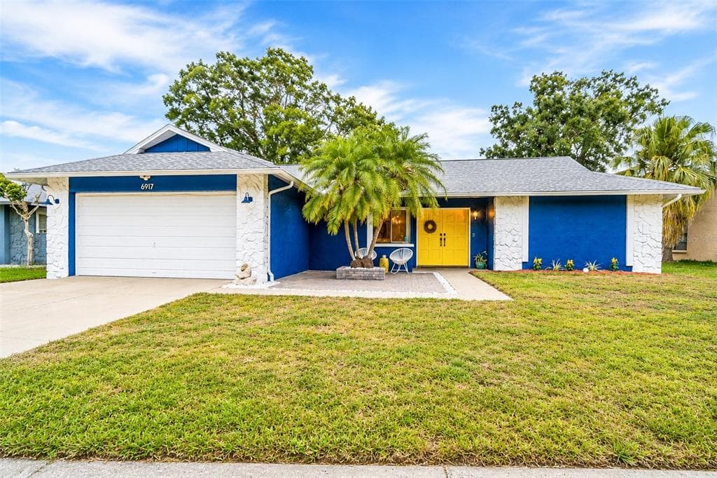 6917 OLDGATE CIRCLE NEW PORT RICHEY, FL 34655