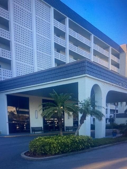 9 FORBES PLACE PLACE UNIT 112 DUNEDIN, FL 34698