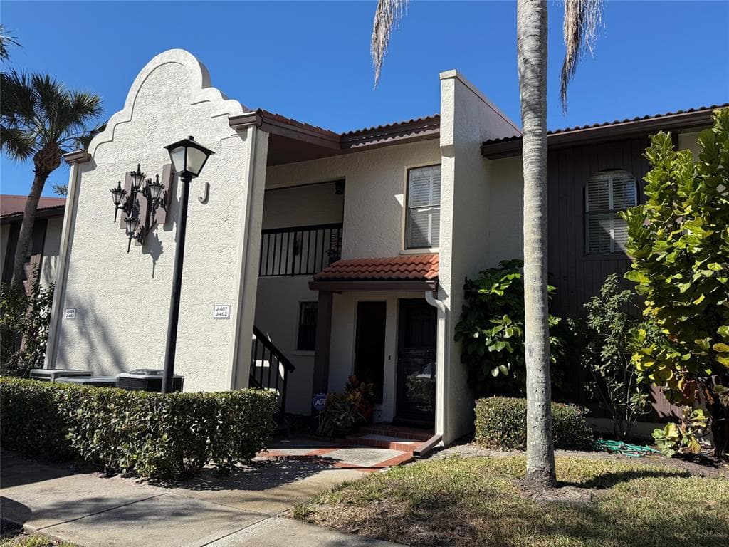 3505 TARPON WOODS BOULEVARD UNIT J408 PALM HARBOR, FL 34685