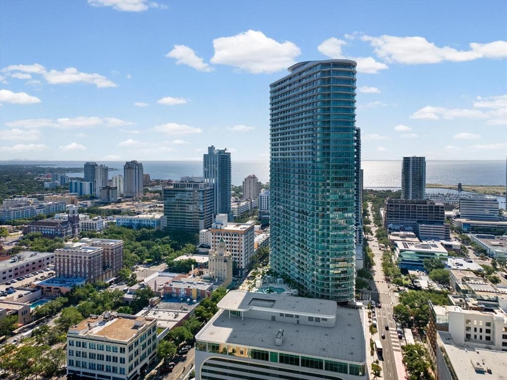 400 CENTRAL AVENUE UNIT 3508 ST PETERSBURG, FL 33701