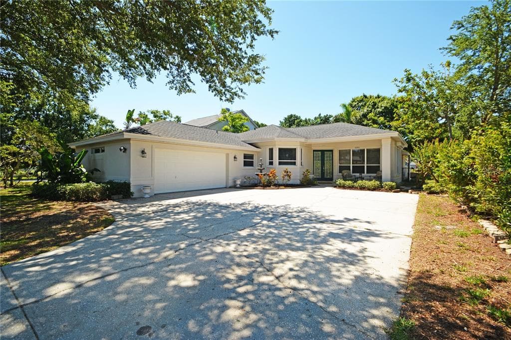 3293 MALLARD DRIVE SAFETY HARBOR, FL 34695