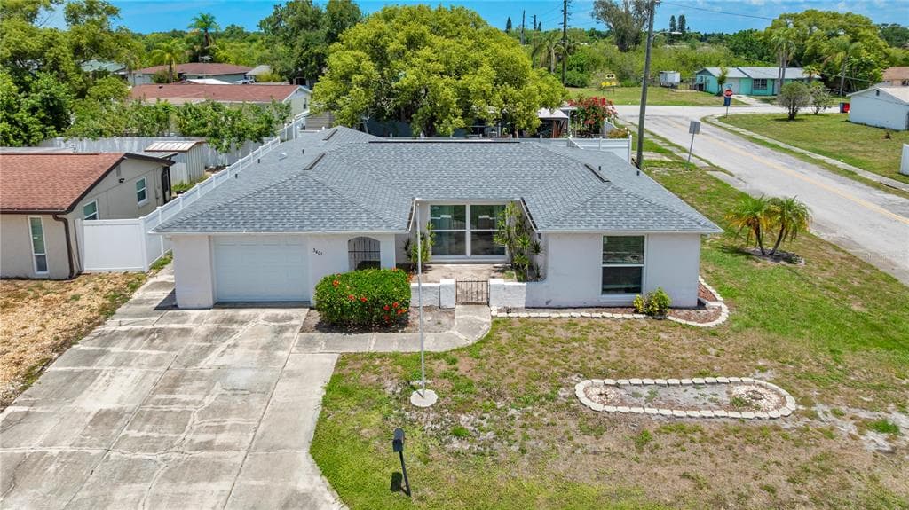 3401 SUPREME DRIVE HOLIDAY, FL 34691