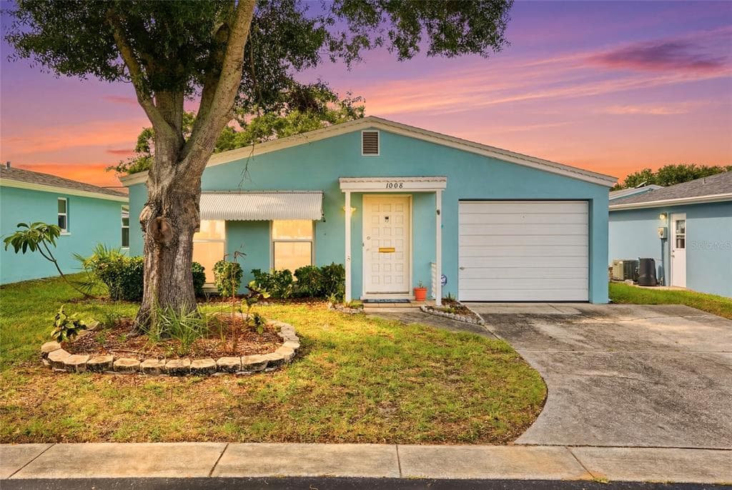 1008 HERON COURT DUNEDIN, FL 34698