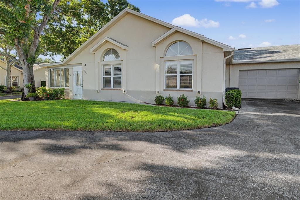 3709 MOLLIE LANE